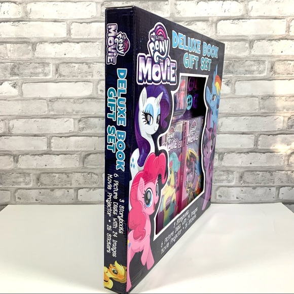 My Little Pony The Movie Deluxe Book Gift Set With Images Projector - NWT - Picture 5 of 9